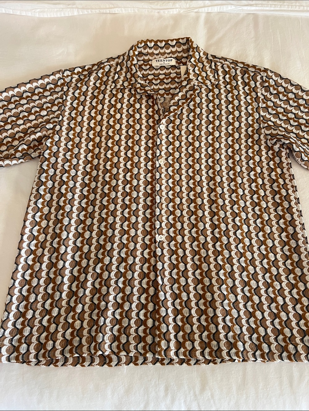 🟣 BOGO! NWT! Men’s Retro SS Shirt